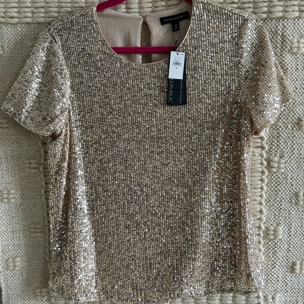 Banana Republic Shimmering  Champagne Gold Sequin Blouse